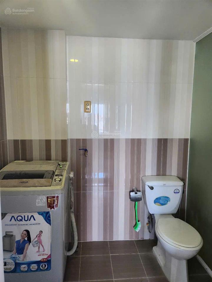 Cho thuê chung cư d5 bình thạnh 1pn, 1wc, 9 tr/th, đối diện đại học ngoại thương.  0902 509 ***