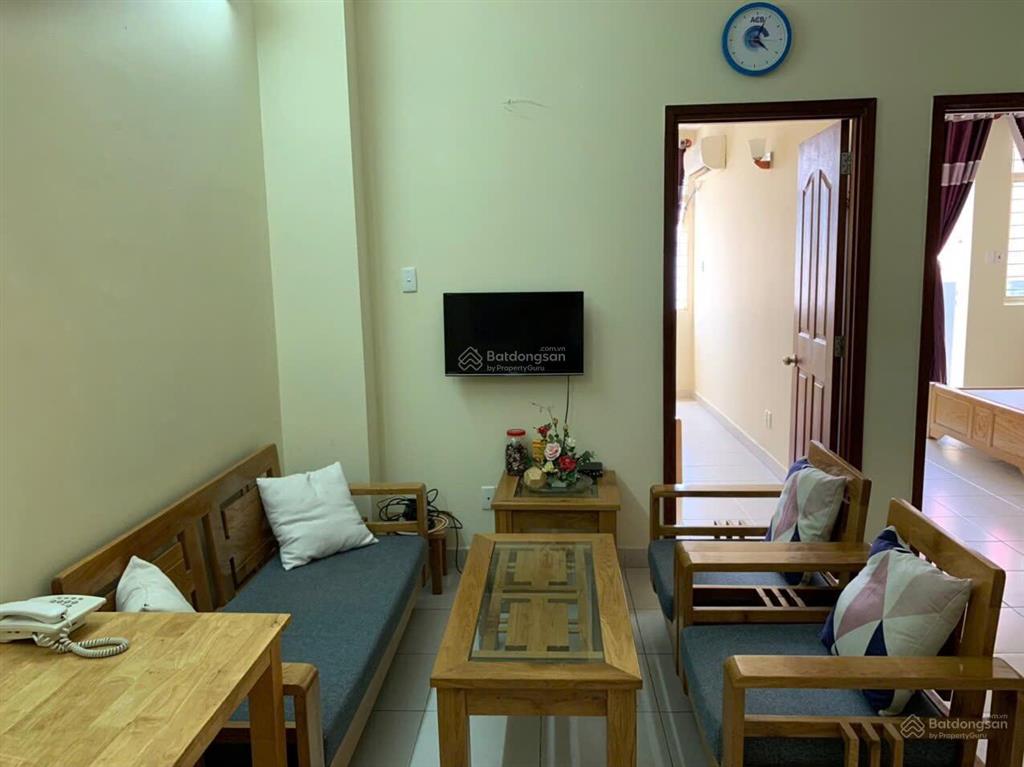 Cho thuê căn hộ bình thạnh 11 triệu, 2 phòng ngủ, nội thất trống chung cư b1 trường sa, 0902 509 ***