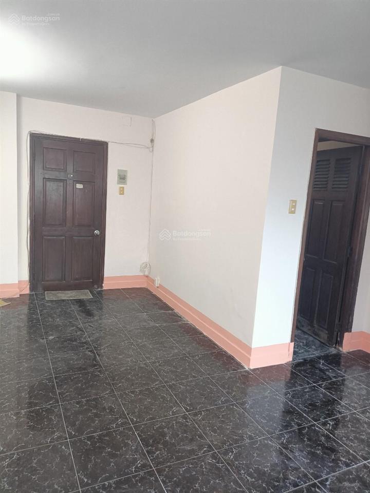 Cho thuê căn hộ 24 ab đường d5 ngoại thương, p. 25, bt 2 phòng ngủ, giá 8.5 triệu.  0909 445 ***