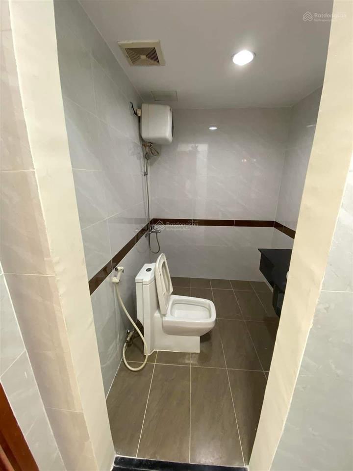 Chung cư the morning star 3 phòng ngủ 2 wc 110 m2 có nội thất đầy đủ giá chỉ 15tr.  0909 445 ***