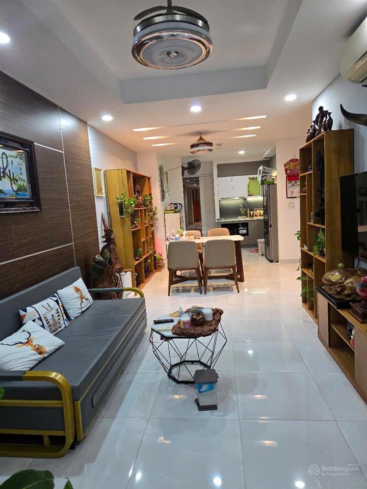 Chính chủ cần bán gấp 03 pn 103 m2 chung cư the morning star bình thạnh. 0909 445 *** ân