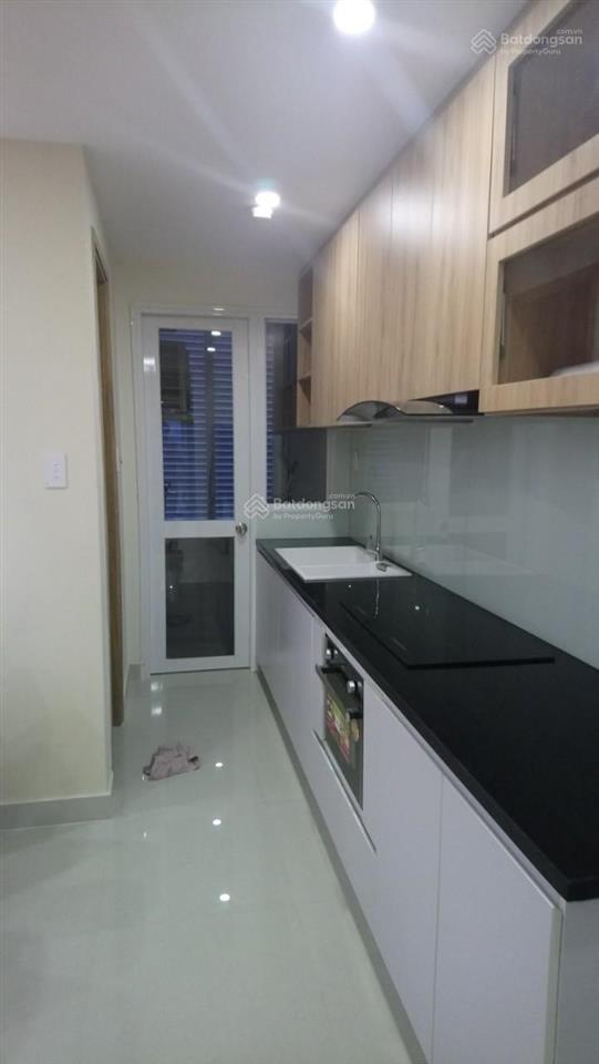 Chuyên cho thuê căn hộ soho premier studio 33 m2, 1wc nội thất đầy đủ giá 7,5 tr/th.  0902 509 ***