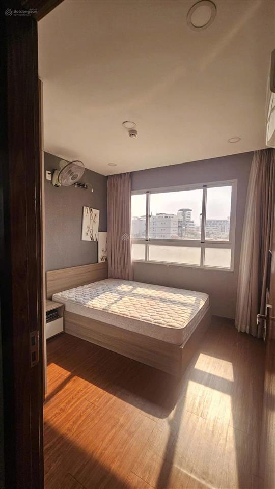Cần cho thuê căn 2 phòng ngủ 2 wc, chung cư soho premier, giá tốt 12 tr, 2 wc, 65 m2. 0902 509 ***