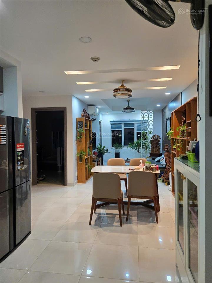 Chính chủ cần bán căn hộ chung cư the morning star, 3 phòng ngủ, giá 5.6 tỷ không nt 0909 445 ***