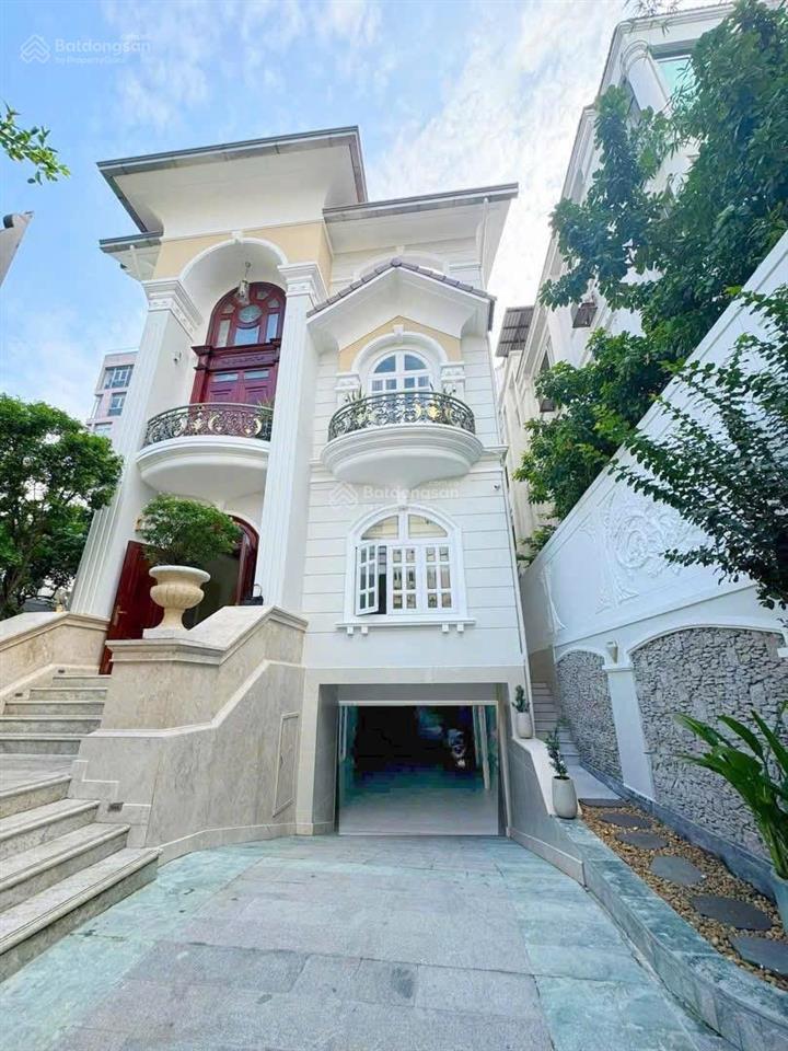 Biệt thự 350m2 thảo điền, quận 2 hầm 3 tầng hồ bơi gara ô tô