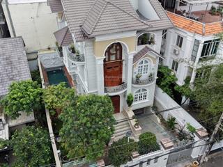 Biệt thự 350m2 thảo điền, quận 2 hầm 3 tầng hồ bơi gara ô tô