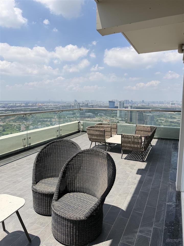 Bán penthouse saigon pearl 600m2 căn góc view sông trực diện nội thất cao cấp mới 100%