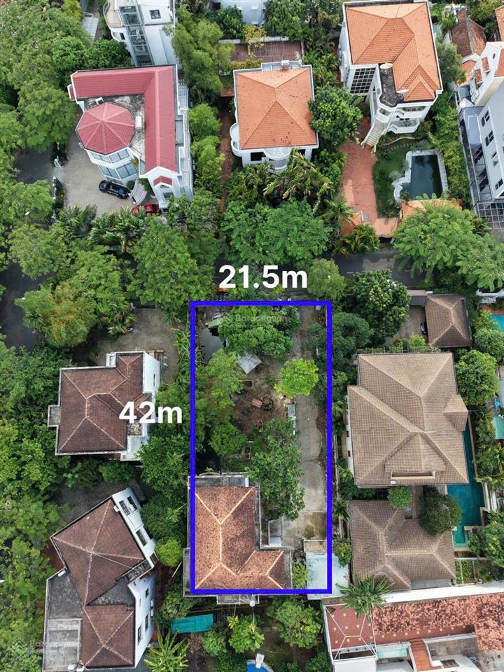 Bán biệt thự thảo điền khu compound 24/24 phú nhuận thảo điền quận 2 dt 22x40m công nhận 880m2