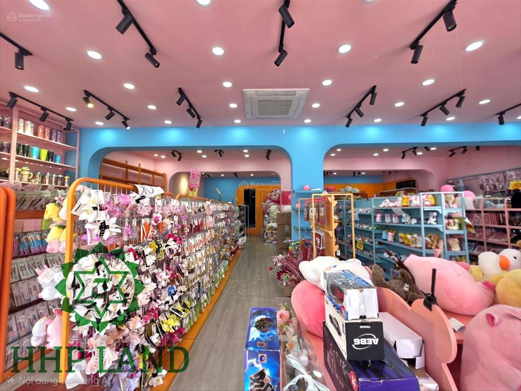 Cho thuê mặt bằng 11m mặt tiền đường chính biên hòa  0976 711 *** (thư)