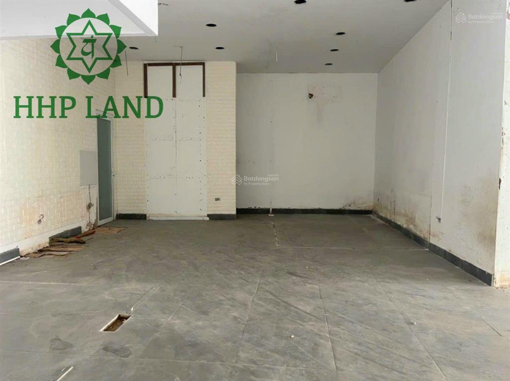 Cho thuê mặt bằng 300m2 hai mặt tiền đoạn đẹp phạm văn thuận  0976 711 *** (thư)
