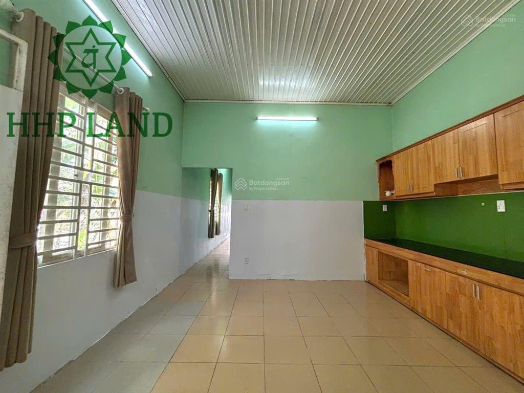 Bán nhà hẻm oto gần trường đại học lạc hồng, gần đường ven sông p. trấn biên