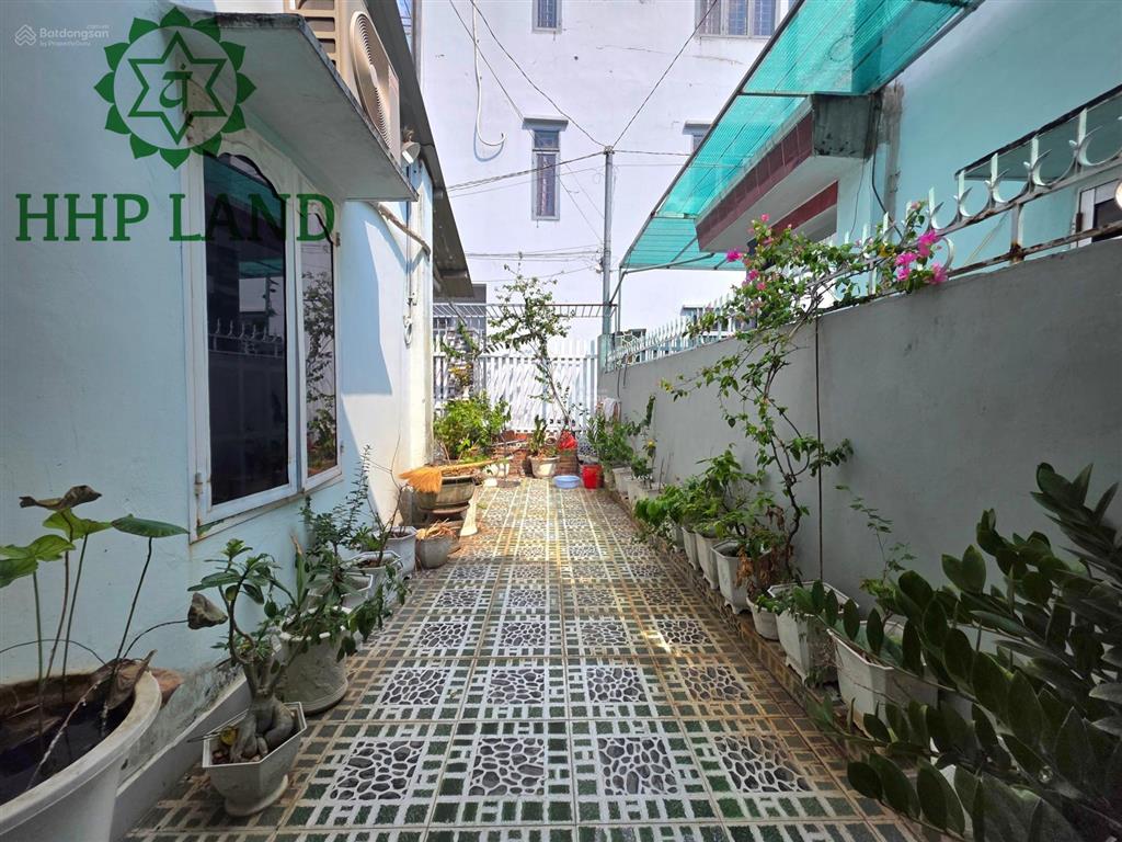 Bán nhà cấp 4 sổ riêng, thổ cư gần chợ tân phong, kdc phúc hải