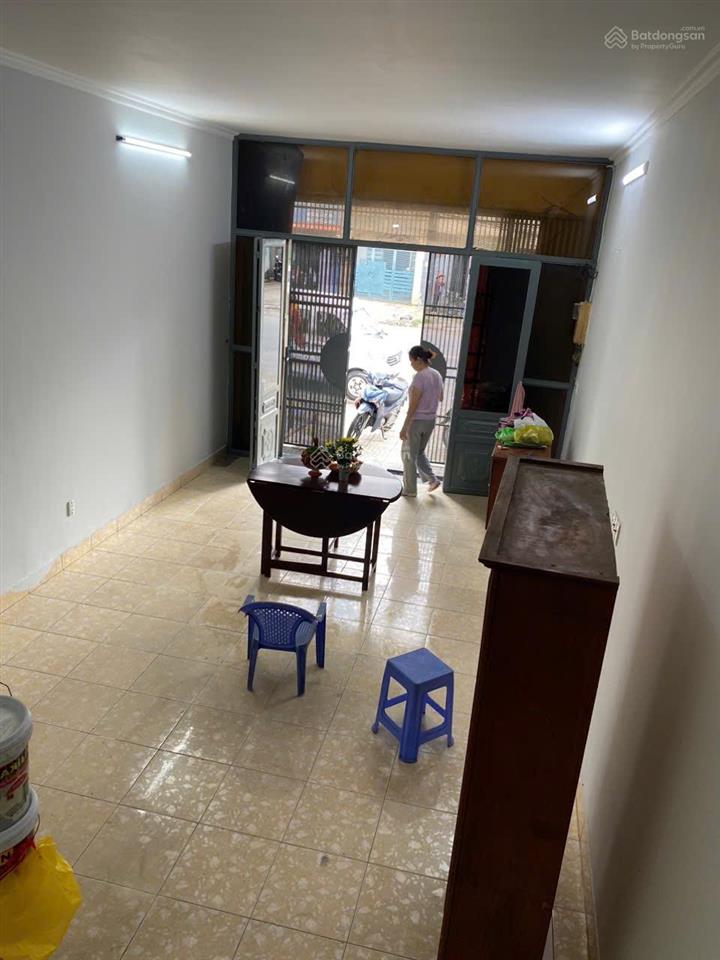 Nhà cho thuê mặt tiền đường chu văn an, q bình thạnh. giá 18 triệu