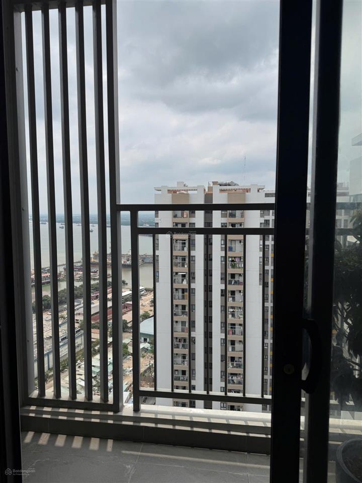 Bán nhanh căn q7 riverside 1pn, nội thất cơ bản, giá 3.090 tỷ bao thuế phí