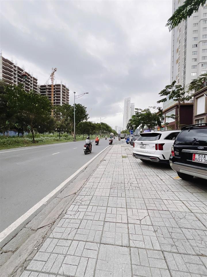 Chính chủ bán căn 2pn the park residence  diện tích 73,83m2 giá bán 3,550 tỷ