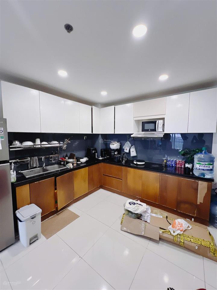 Chính chủ bán căn hộ the park residence, căn 2pn tầng 15, view đẹp, hđt 9 triệu/tháng, giá 3,55 tỷ