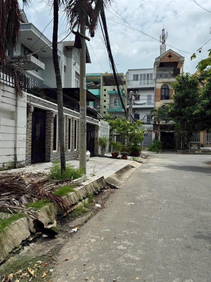 Cho thuê biệt thự đường bình lợi vị trí đẹp, không gian rộng rãi, 40 triệu 1 tháng, 200m2
