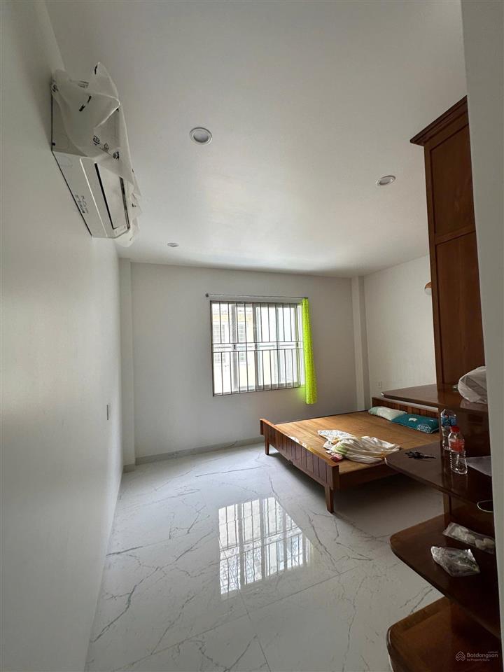 Cho thuê phòng đầu đường đặng thuỳ trâm, không gian rộng rãi, nội thất đầy đủ, 20m2 , ưu tiên 2 nữ