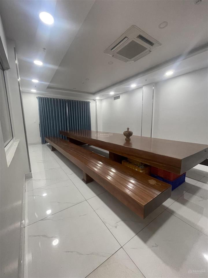 Nhà 207m2/5 tầng giá 18,3tỷ(8m x 26m) hđ thuê 70tr/th, hẻm 8m đ.lê văn quới, hẻm 1/ cách mt 100m.