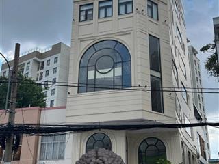 Cao ốc văn phòng 2 mặt tiền lê quang định 8 x 25m hầm 9 lầu sân thượng đang cho thuê 200tr/tháng