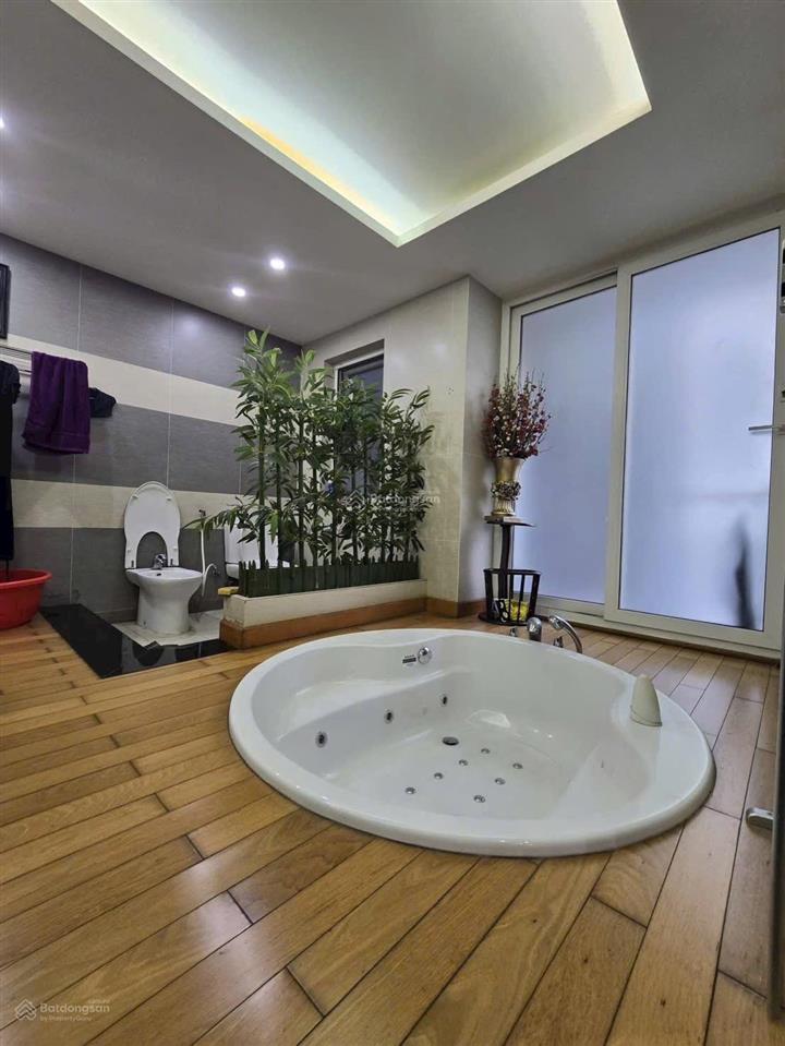 Biệt thự khu bảo vệ 24/7 phổ quang 274m2 đất 13x22m 4 lầu sang xịn