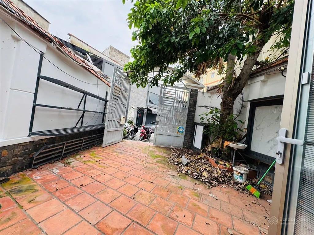 Nhà hẻm nhựa 8m hoàng hoa thám 7x25m 2 lầu 168m2 14.9 tỷ