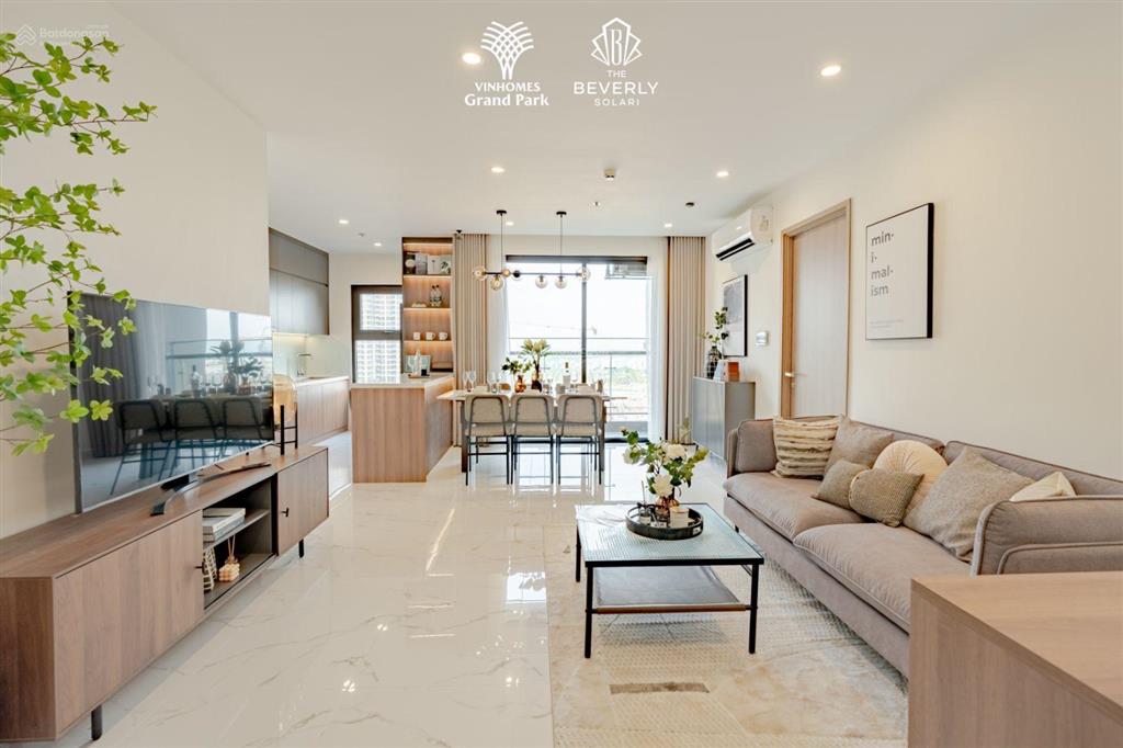 Chính chủ cần tiền bán lỗ căn hộ 3pn góc hướng đông nam view sông vinhome grand park