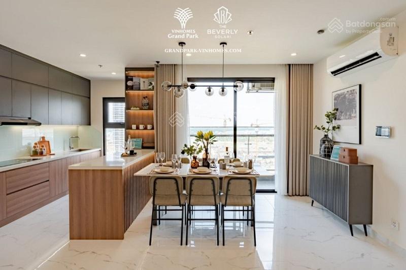 Chính chủ cần tiền bán lỗ căn hộ 3pn góc hướng đông nam view sông vinhome grand park