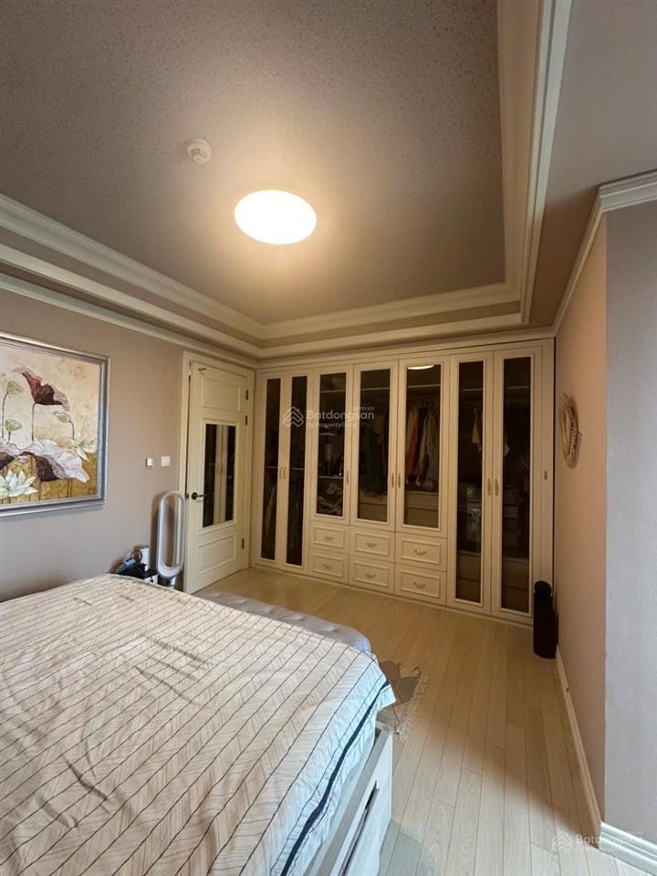 Bán gấp căn hộ cantavil hoàn cầu, view hồ, diện tích 149m2, giá 12,9 tỷ tl 0932 055 ***