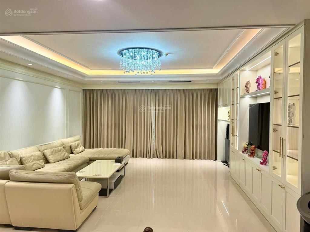 Bán cantavil hoàn cầu view landmark dt 149m2  3pn & 2wc giá 12 tỷ (0932 055 ***)