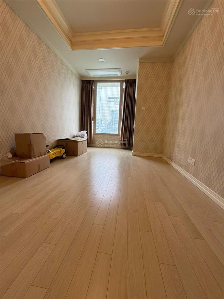 Cho thuê cantavil hoàn cầu, dt 138m2 3pn & 2wc giá 23 tr/tháng. 0932 055 ***