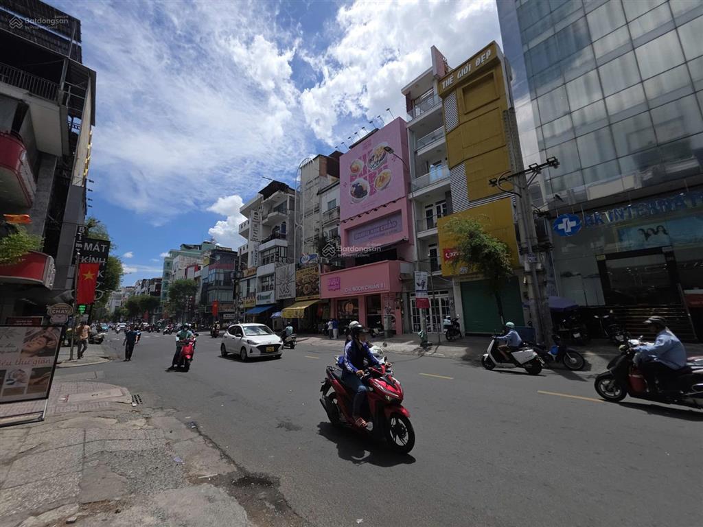 Bán gấp nhà 724 mặt tiền sư vạn hạnh  đối diện vạn hạnh mall  giá 36 tỷ