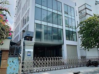 Tòa nhà 2 hầm + 7 tầng  giữa trung tâm đa kao  diện tích 16.5 x 23m công nhận 418m2