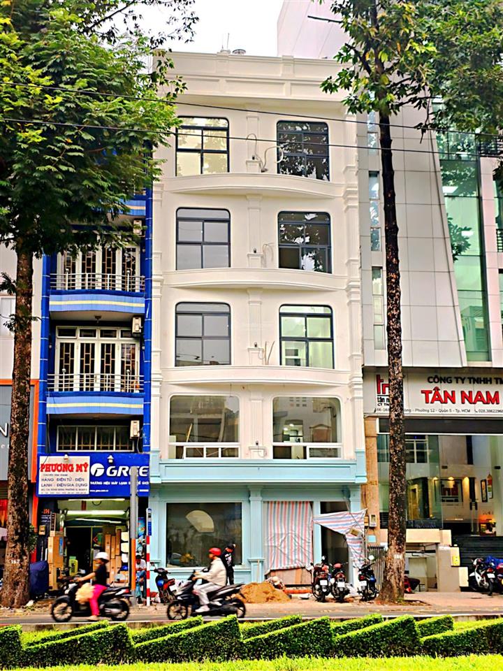 Tòa nhà 6 tầng đẹp mặt tiền hồng bàng ngay đại học y dược giá bán 70 tỷ