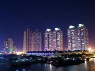 Bán căn hộ 3pn, 2wc, 135m2 tại saigon pearl, giá tốt, nhiều tiện ích, nhà mới làm lại 100%