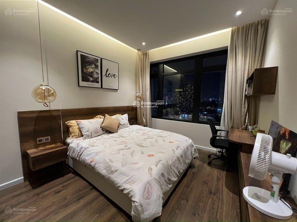 Bán căn hộ saigon pearl, 14 tỷ, 135m2, 3pn, 2wc, giá ưu đãi, lầu cao view đẹp, nội thất mới làm