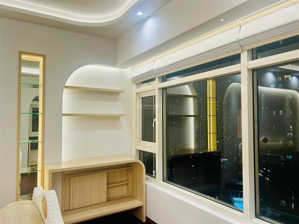 Cho thuê căn hộ saigon pearl, 28 triệu vnd, 135 m2, 3pn, 2wc