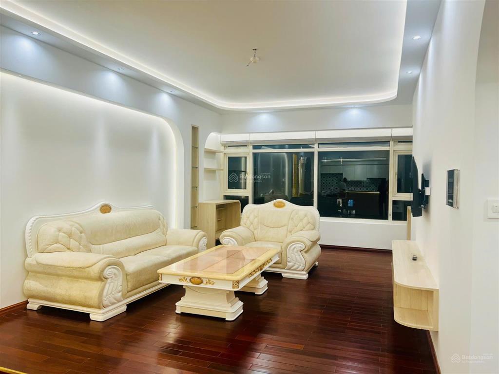 Cho thuê căn hộ saigon pearl, 28 triệu vnd, 135 m2, 3pn, 2wc