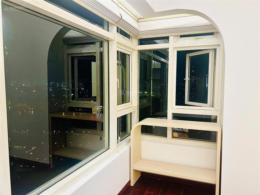 Cho thuê căn hộ saigon pearl, 28 triệu vnd, 135 m2, 3pn, 2wc