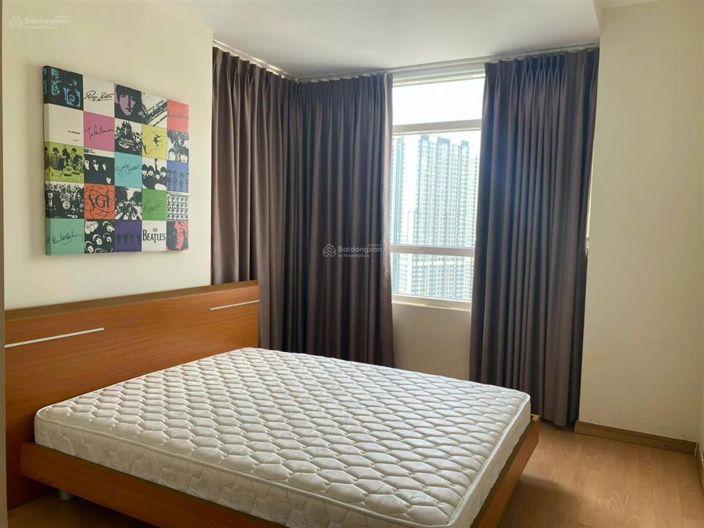 Cho thuê gấp căn hộ saigon pearl, 3 phòng ngủ, giá 26 triệu/tháng,  0913 212 ***