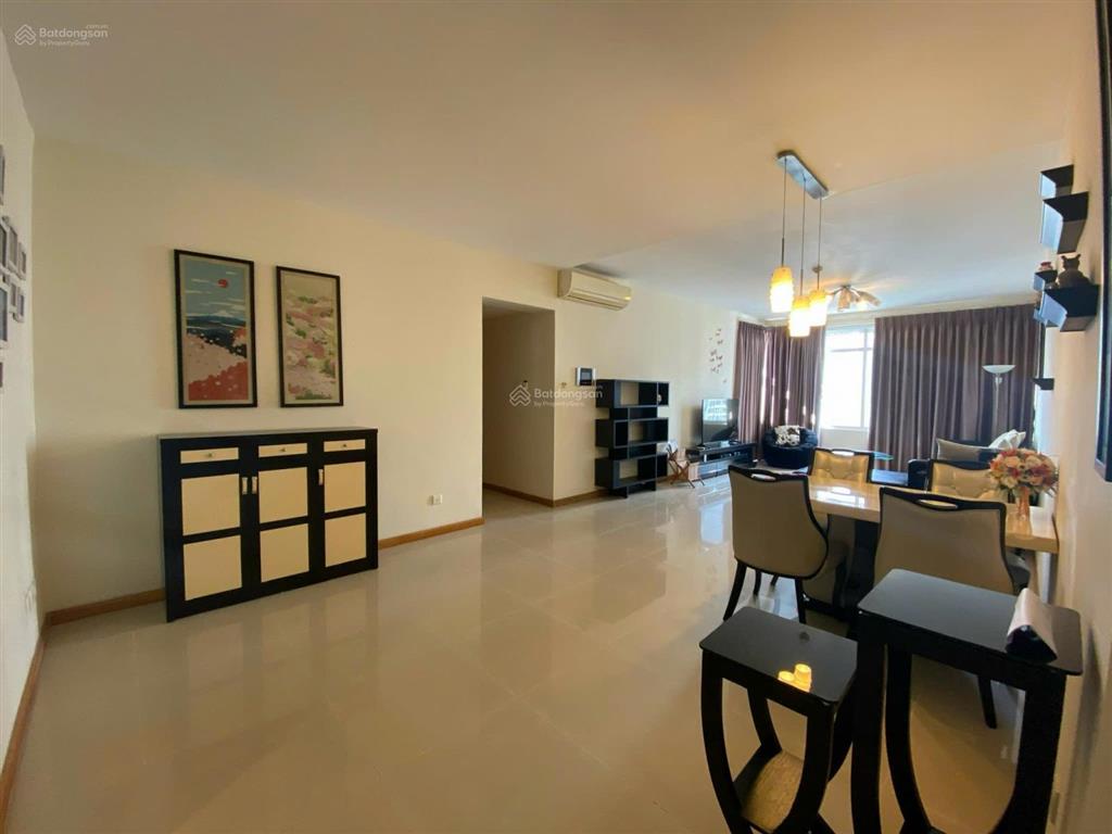 Cho thuê gấp căn hộ saigon pearl, 3 phòng ngủ, giá 26 triệu/tháng,  0913 212 ***
