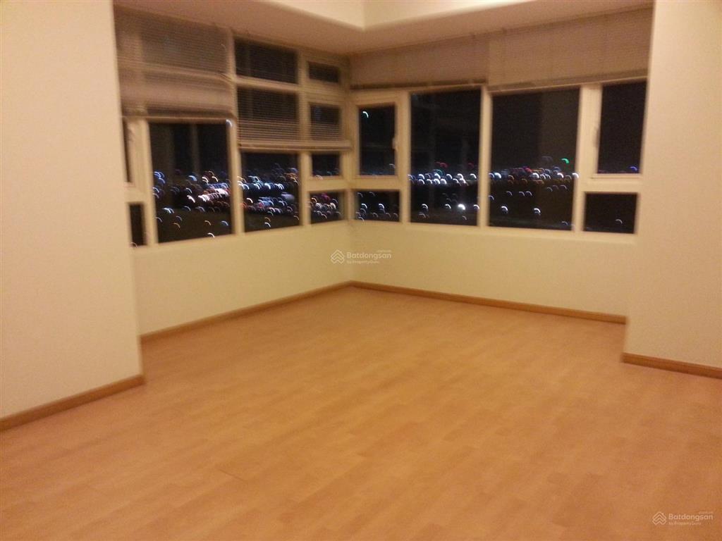 Cho thuê cc 3pn, 2wc tại saigon pearl, giá cực chất 23 triệu, 130m2