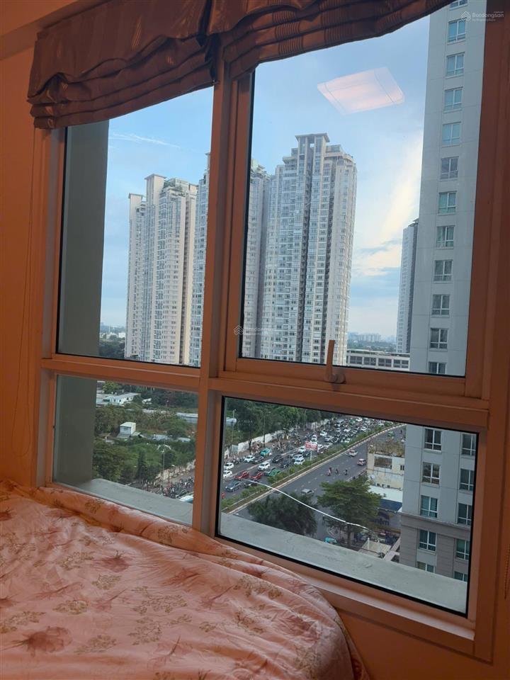 Cho thuê gấp căn hộ chung cư 81 m2, 20 triệu vnd tại quận bình thạnh