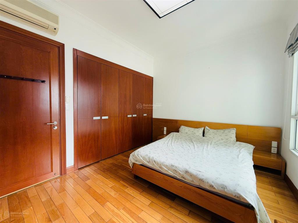 Cho thuê gấp căn hộ chung cư 81 m2, 20 triệu vnd tại quận bình thạnh