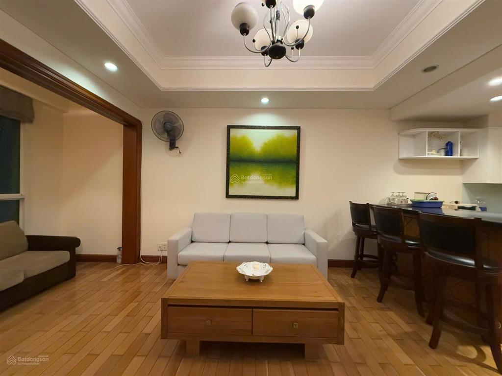 Cho thuê gấp căn hộ chung cư 81 m2, 20 triệu vnd tại quận bình thạnh