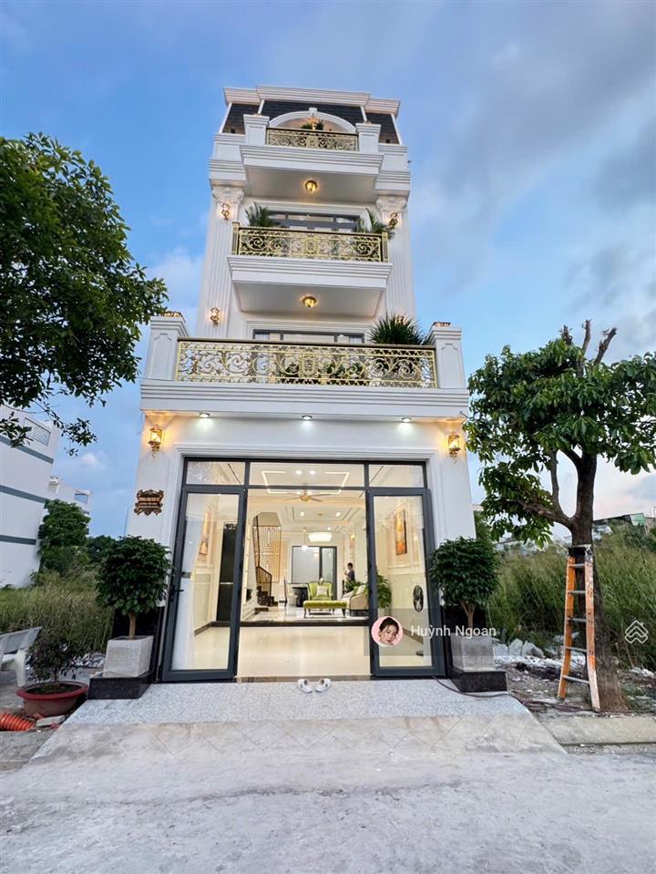 Bán nhà 4 lầu full nội thất cao cấp khu dân cư anh tuấn nhà bè giá 9tỷ800 dt 83m2.  0909 519 ***