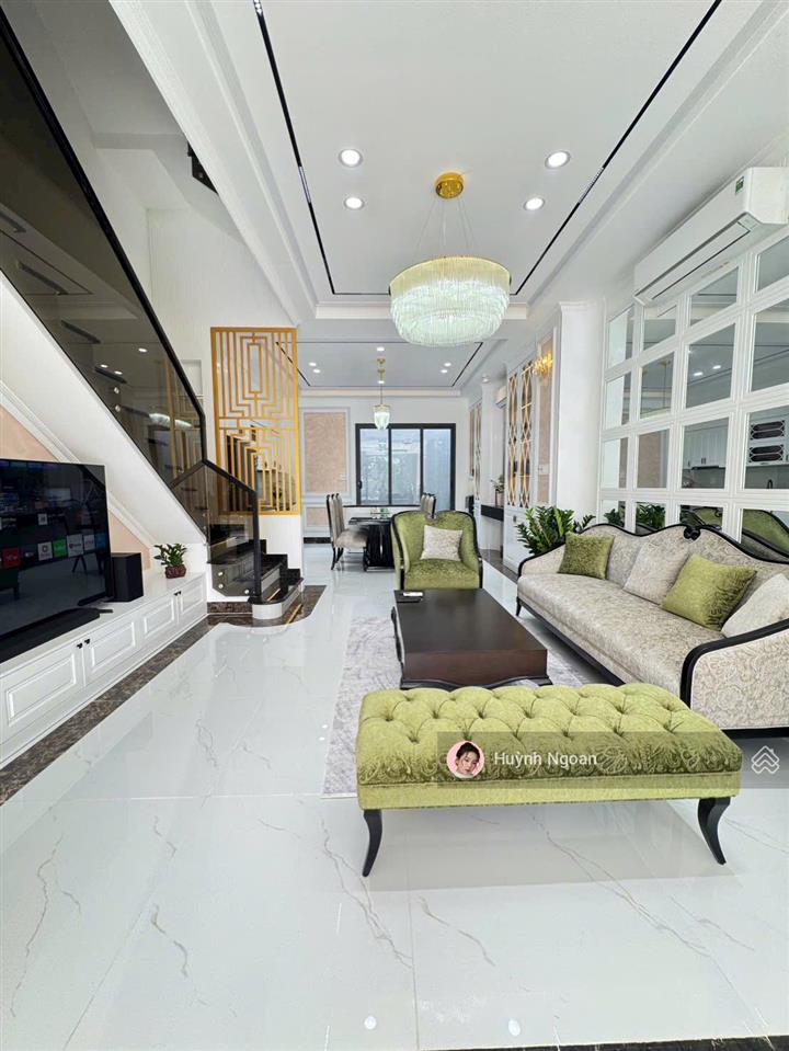 Bán nhà 4 lầu full nội thất cao cấp khu dân cư anh tuấn nhà bè giá 9tỷ800 dt 83m2.  0909 519 ***