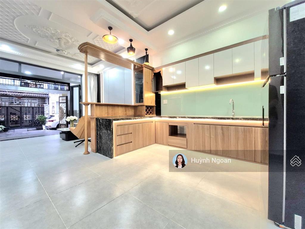 Bán nhà vườnxe hơi ngủ trong nhà hiếm có ngay khu công viên sài gòn mới dt 100m2 giá 7tỷ680tr 7pn