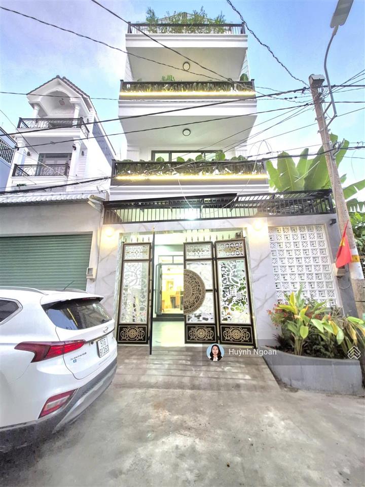 Bán nhà vườnxe hơi ngủ trong nhà hiếm có ngay khu công viên sài gòn mới dt 100m2 giá 7tỷ680tr 7pn