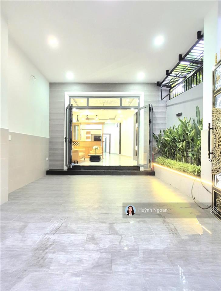 Bán nhà vườnxe hơi ngủ trong nhà hiếm có ngay khu công viên sài gòn mới dt 100m2 giá 7tỷ680tr 7pn